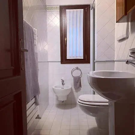 White Ca'Rote Lodge * 加廖